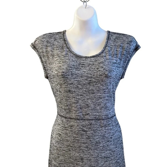 NWT T by Talbots Heather Grey and Black Midi Dress Size Small - Picture 3 of 8